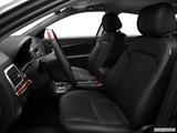  Front seats from Drivers Side photo
